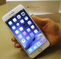  Masih ingat bagaimana spesifikasi dan perbedaan kedua jenis ini Perbedaan iPhone 6 dan 6s: Kelebihan sampai Kekurangannya