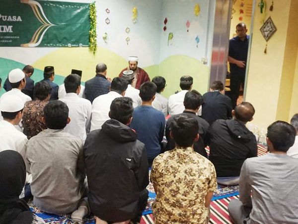 Geliat Islam dari Kota Mode Italia