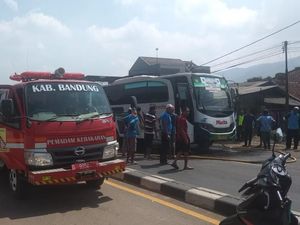 Mesin Bus Terbakar di Nagreg, Penumpang Selamat