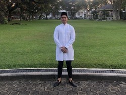 Di-bully karena Takziah Pakai Jeans, Ini Gaya Kaesang saat Lebaran