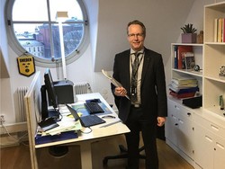 DPR: Anggota Parlemen Swedia Tak Dapat Tunjangan Mobil-Tunjangan Keluarga