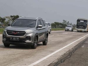 Wuling Almaz Menerobos Trans Jawa