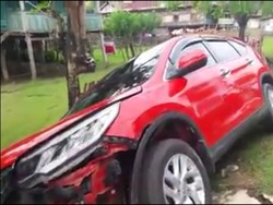 Mobil Tabrak Rombongan Pemotor di Bone, 5 Orang Terluka