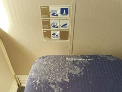 Apes Banget Penumpang Ini, Ada Bekas Muntah di Kursi Pesawatnya