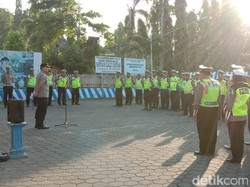 Tim Pengurai Diterjunkan Antisipasi Macet di Exit Gerbang Tol Probolinggo