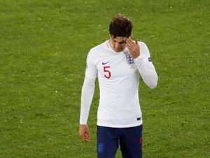 Bela John Stones, De Bruyne: Mustahil Terus Main Seperti di Man City