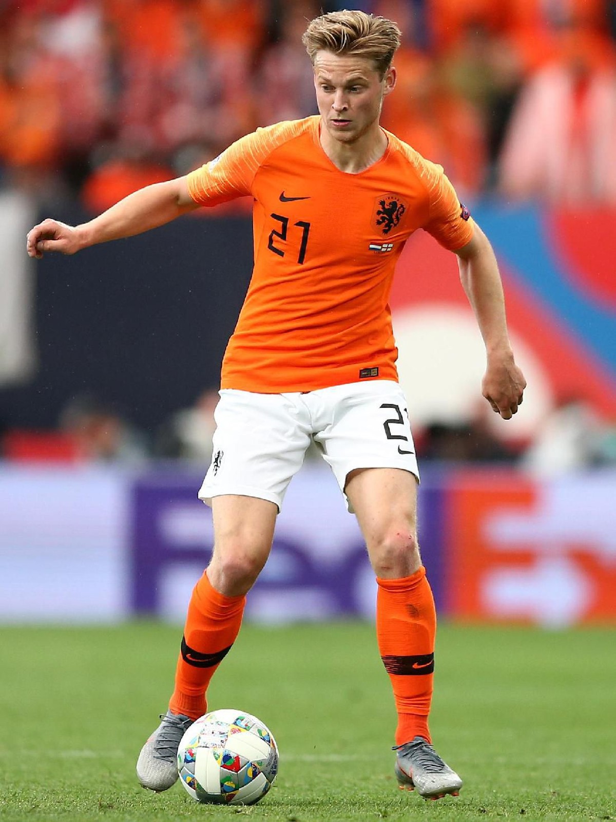 Frenkie De Jong tampil apik saat Belanda mengalahkan Inggris 3-1 di semifinal UEFA Nations League, Jumat (7/6/2019) dini hari WIB. (Foto: Jan Kruger/Getty Images)
