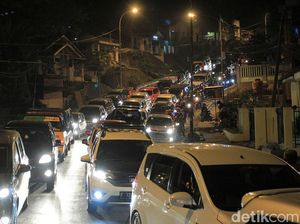 Urai Macet, Polisi Berlakukan Buka Tutup di Jalur Nagreg