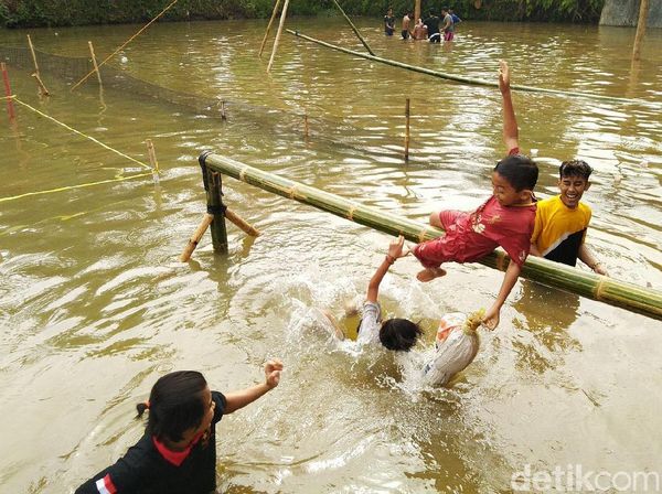 Serunya Lomba Permainan Tradisional Usai Lebaran