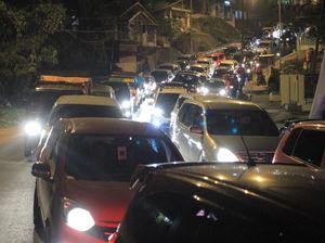 Imam Tempuh 10 Jam Perjalanan Demi Mudik dari Tangerang ke Garut Imam Tempuh 10 Jam Perjalanan Demi Mudik dari Tangerang ke Garut