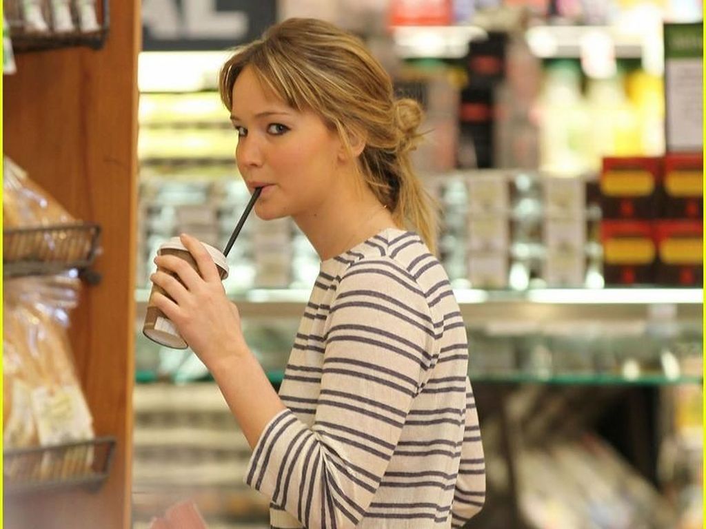 Tak Lakukan Diet Ketat, Ini Rahasia Tubuh Ramping Jennifer Lawrence Tak Lakukan Diet Ketat, Ini Rahasia Tubuh Ramping Jennifer Lawrence