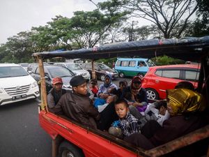 Menjajal Jasa Antar Mudik, Ada yang Minta Surat Jalan Lho