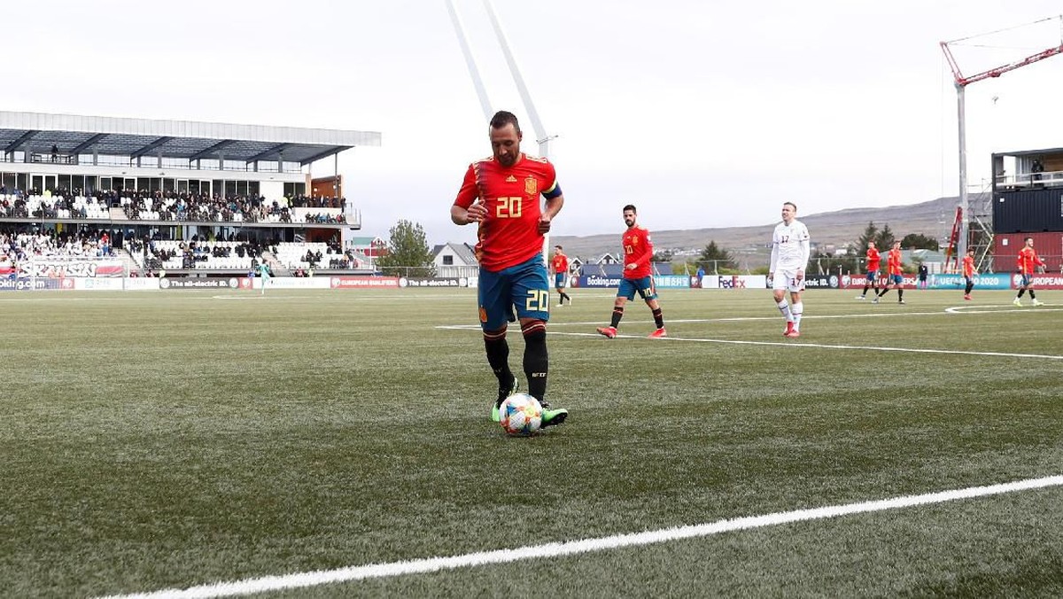 Santi Cazorla kembali ke Timnas Spanyol. (Foto: Sergio Perez/Reuters)