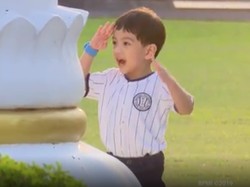 Jawaban Lucu Jan Ethes Ditanya Profesi Gibran dan Jokowi