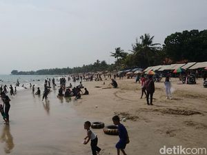 Pemkab Serang: Hunian Hotel 60%, Insyaallah Pantai Anyer Aman Pemkab Serang: Hunian Hotel 60%, Insyaallah Pantai Anyer Aman