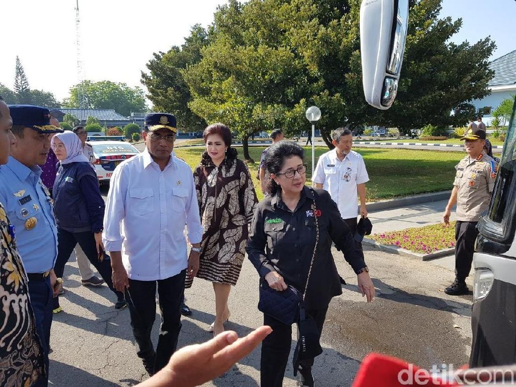 Tiba di Madiun, Menhub-Menkes Siap Tinjau Arus Balik di Jatim dan Jateng Tiba di Madiun, Menhub-Menkes Siap Tinjau Arus Balik di Jatim dan Jateng