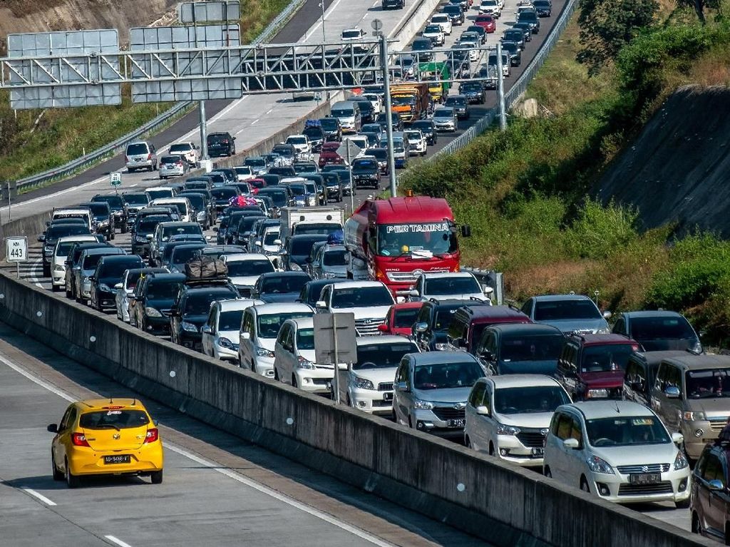 Diskon Tarif Tol 15% Buat Arus Balik Berlaku Hari Ini Diskon Tarif Tol 15% Buat Arus Balik Berlaku Hari Ini