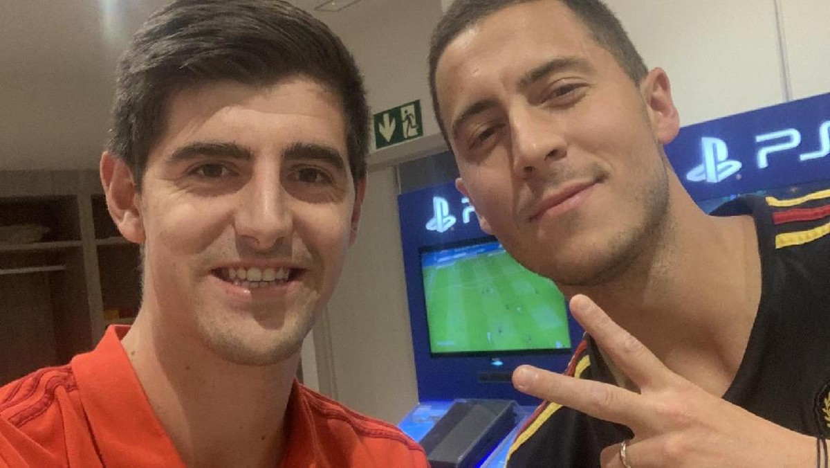 Thibaut Courtois menyambut transfer Eden Hazard ke Real Madrid (Foto: Twitter @thibautcourtois)