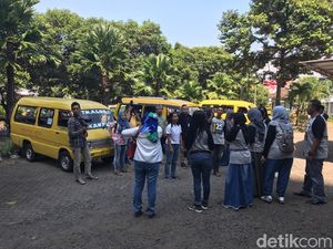 Bernostalgia dengan Wisata Sejarah di Jember Pakai Angkot Bernostalgia dengan Wisata Sejarah di Jember Pakai Angkot