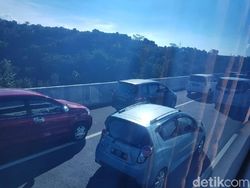 Arus Balik H+3 Lebaran, Tol Bawen-Salatiga Macet di Sejumlah Titik
