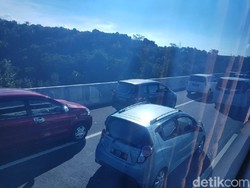 Arus Balik H+3 Lebaran, Tol Bawen-Salatiga Macet di Sejumlah Titik