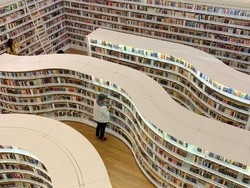 Surganya Pecinta Buku di Singapura