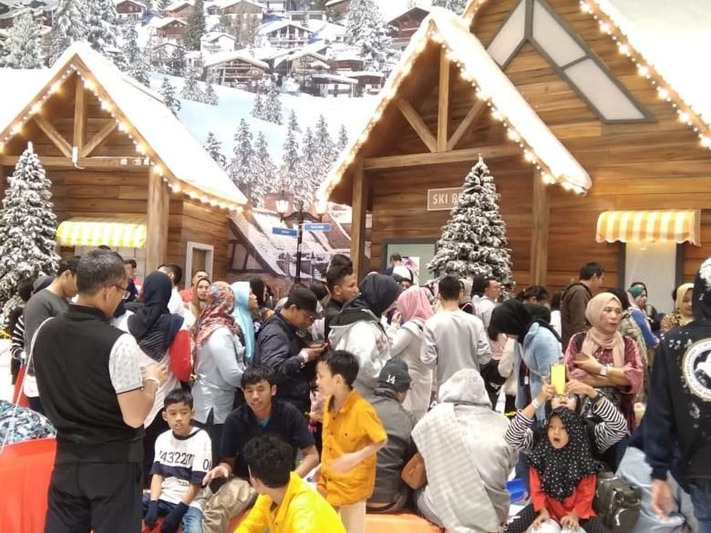 Usai Lebaran, Lanjut Libur Sekolah ke Trans Snow World Usai Lebaran, Lanjut Libur Sekolah ke Trans Snow World