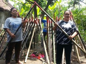 Bambu Runcing hingga Kemenyan di Pembebasan Lahan Tol