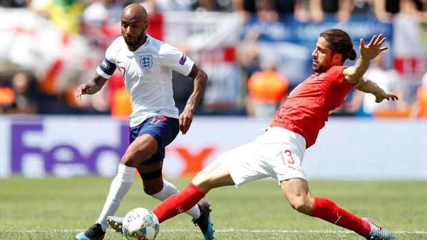 Timnas Inggris memiliki banyak peluang namun tidak bisa bobol gawang Swiss.