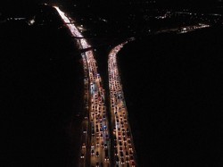 Lengkap! Biaya Mudik JKT-SBY Pakai Mobil Pribadi, dari BBM hingga Tarif Tol