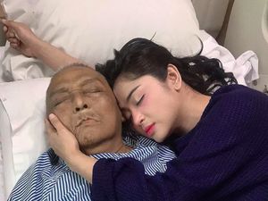 Dewi Perssik: Papi Ingin Anak-anaknya Akur Dewi Perssik: Papi Ingin Anak-anaknya Akur