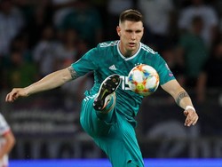 Ketiga pemain dengan kecepatan itu membuat Jerman mampu menguasai laga dengan 67 persen ball possesion dan membuat total 23 attempts, enam di antaranya mengarah ke gawang. Belarusia membuat enam attempts dengan satu on goal.