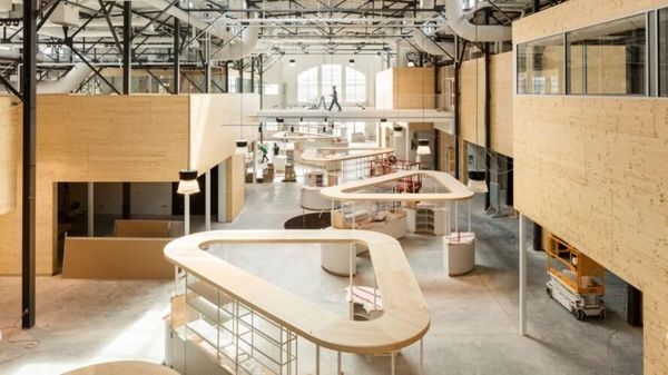 Bangunan Berusia Seabad Disulap Jadi Pasar Modern, Begini Jadinya