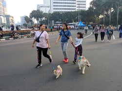 Warga Tetap Ramaikan Bundaran HI Meski Tak Ada CFD Hari Ini