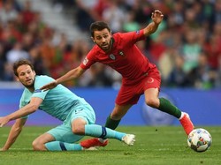 Angkat Trofi Bersama City dan Portugal, Musim Sempurna untuk Bernardo Silva