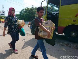 Arus Balik H+5 Lebaran, 16 Ribu Orang Naik Bus dari Terminal Merak Arus Balik H+5 Lebaran, 16 Ribu Orang Naik Bus dari Terminal Merak
