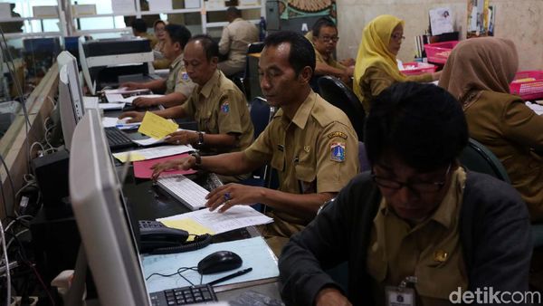 Usai Libur Lebaran PNS DKI Kembali Bekerja