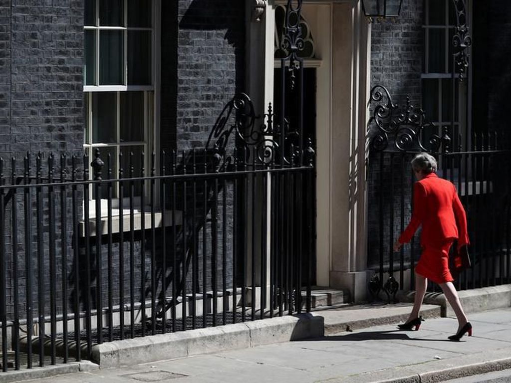 Para Pesaing yang Ingin Menggantikan Theresa May Mulai Bertarung Para Pesaing yang Ingin Menggantikan Theresa May Mulai Bertarung