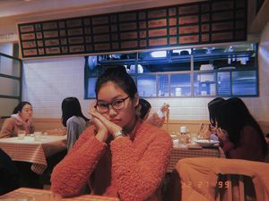 Kenalan Sama Reina, Adik Yuki Kato yang Cantik Saat Kulineran