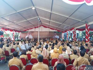 718 ASN Pemprov Jatim Tidak Masuk Hari Pertama Usai Libur Lebaran 718 ASN Pemprov Jatim Tidak Masuk Hari Pertama Usai Libur Lebaran