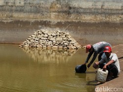 Wonogiri Bagian Selatan Sudah Kekeringan, Warga Mulai Membeli Air