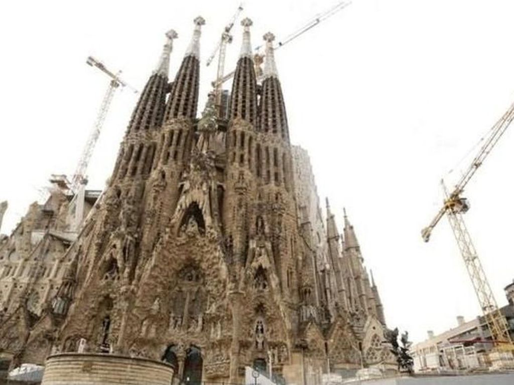 Gereja di Barcelona Akhirnya Dapat Izin Mendirikan Bangunan Usai 137 Tahun Gereja di Barcelona Akhirnya Dapat Izin Mendirikan Bangunan Usai 137 Tahun