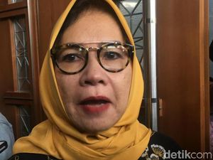 Karen Agustiawan Ngaku Pasrah Hadapi Sidang Vonis Karen Agustiawan Ngaku Pasrah Hadapi Sidang Vonis