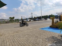 Minim Papan Penunjuk Arah, Banyak Pemotor Salah Jalur di Simpang Karanglo