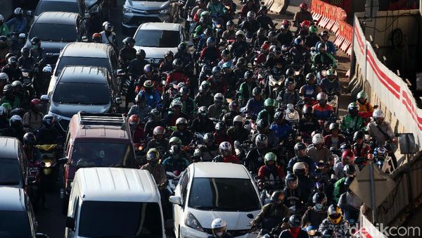 Jakarta Kembali Macet Usai Libur Lebaran