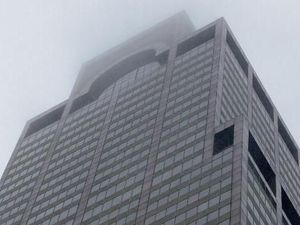 Helikopter Jatuh di New York, Pilot Tewas