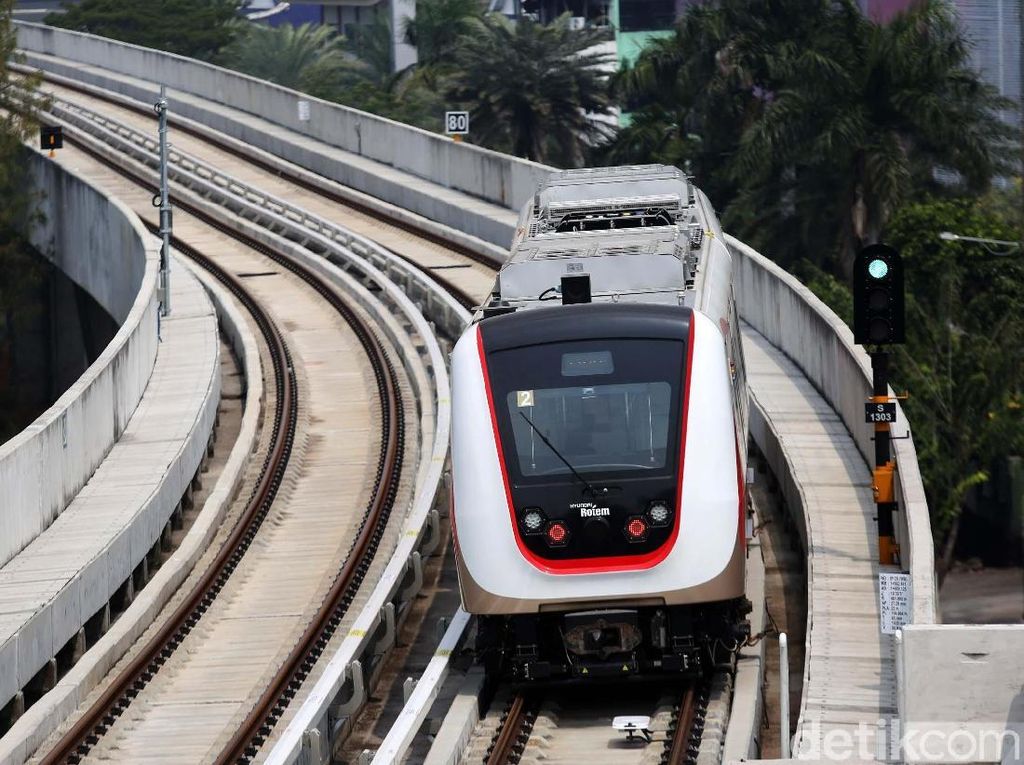 Mulai Berbayar, Tarif LRT Jakarta Jauh Dekat Rp 5.000 Mulai Berbayar, Tarif LRT Jakarta Jauh Dekat Rp 5.000