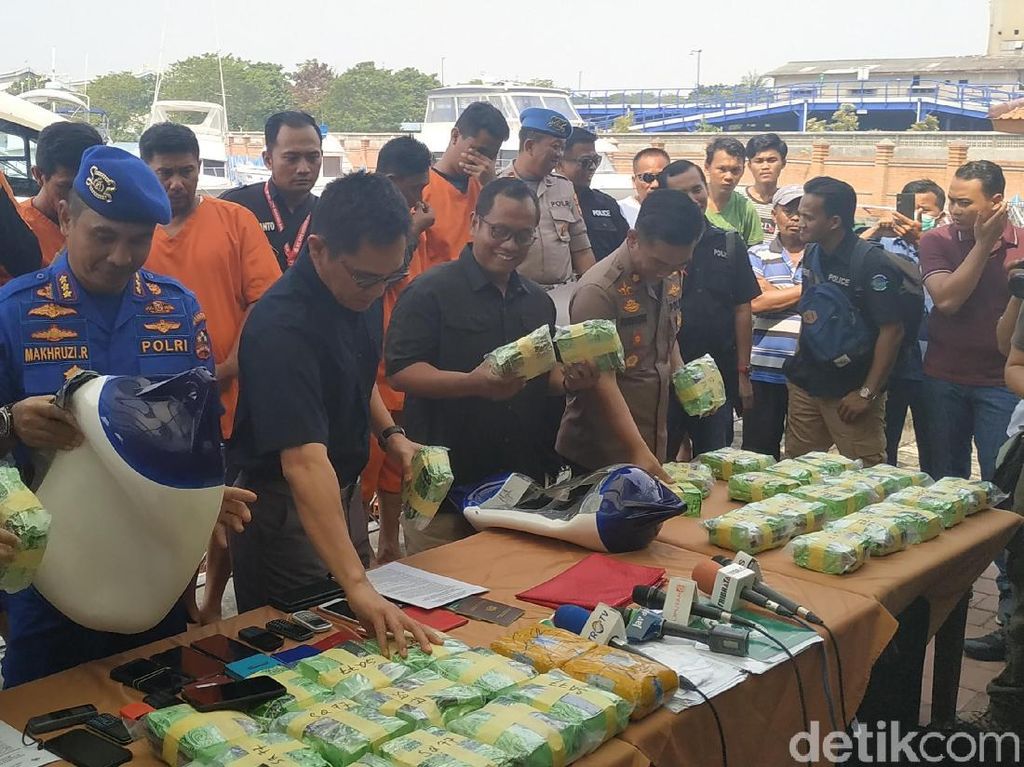 Penyelundupan Sabu dengan Yacht dari Malaysia Diungkap! Penyelundupan Sabu dengan Yacht dari Malaysia Diungkap!