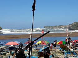 Ada Siklon Odette, Gelombang Tinggi di DIY Bakal Terjadi 5 Hari ke Depan