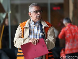 KPK Limpahkan Berkas Sofyan Basir ke Pengadilan Tipikor Jakarta KPK Limpahkan Berkas Sofyan Basir ke Pengadilan Tipikor Jakarta